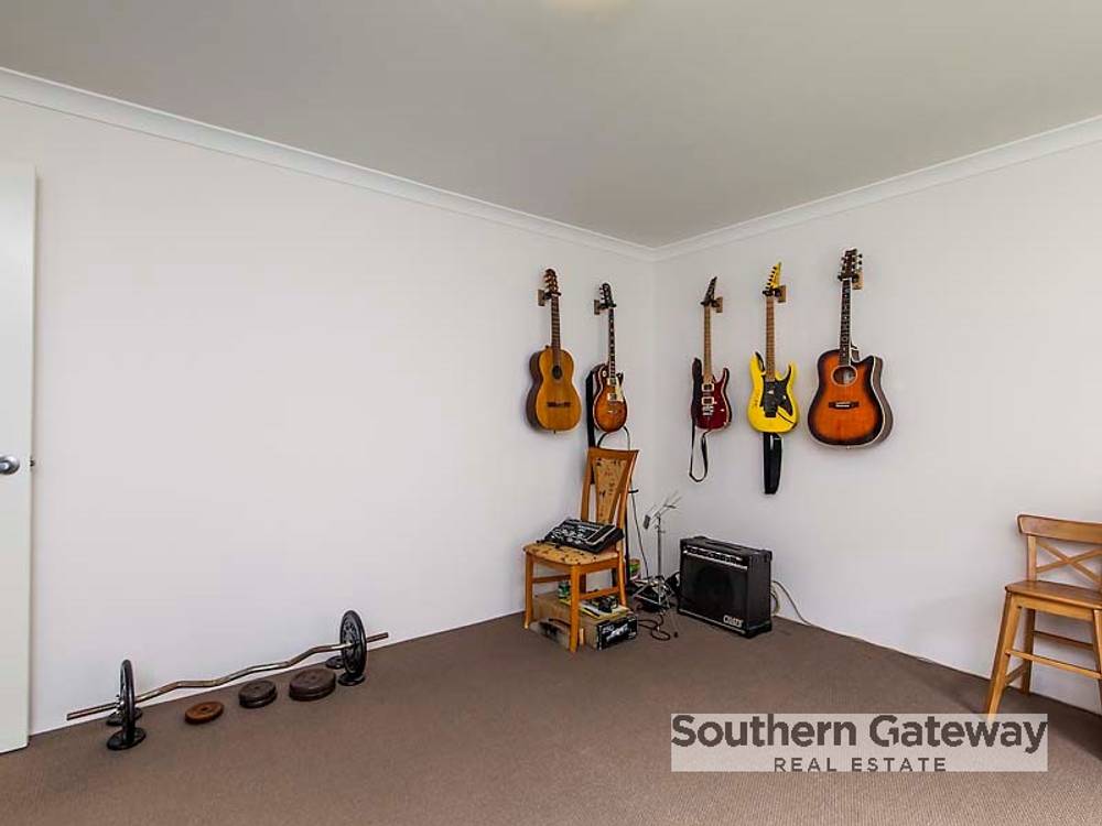 35 Stokesay Street, ORELIA, WA 6167