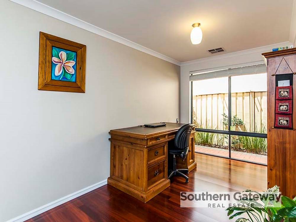 35 Stokesay Street, ORELIA, WA 6167