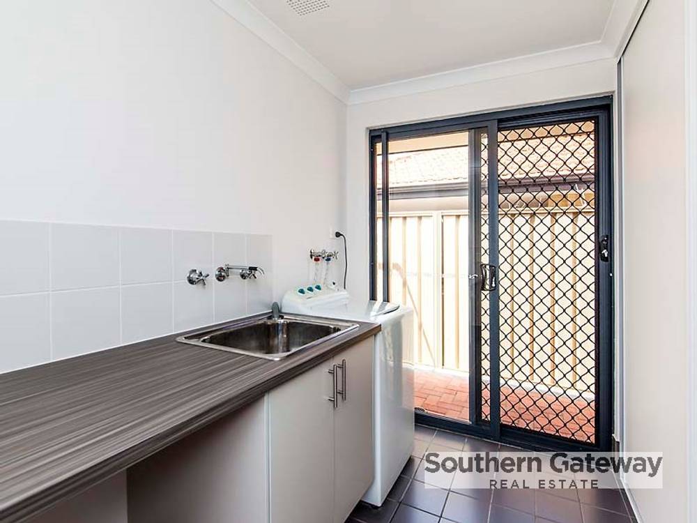 35 Stokesay Street, ORELIA, WA 6167