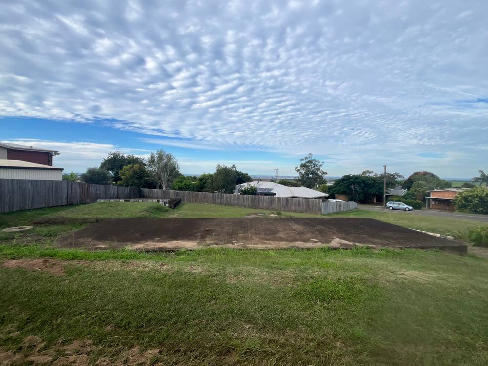 4 Heathwood Crescent, QUNABA, QLD 4670