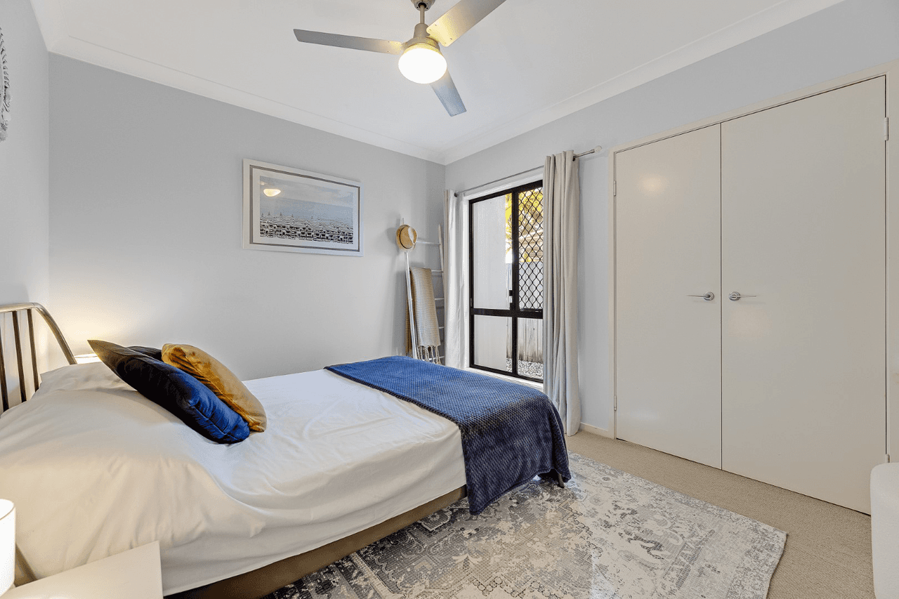 10 Lander Street, PELICAN WATERS, QLD 4551