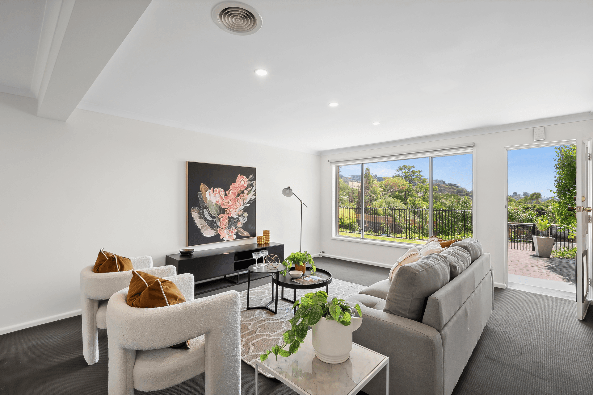 22 Challambra Crescent, Highton, VIC 3216