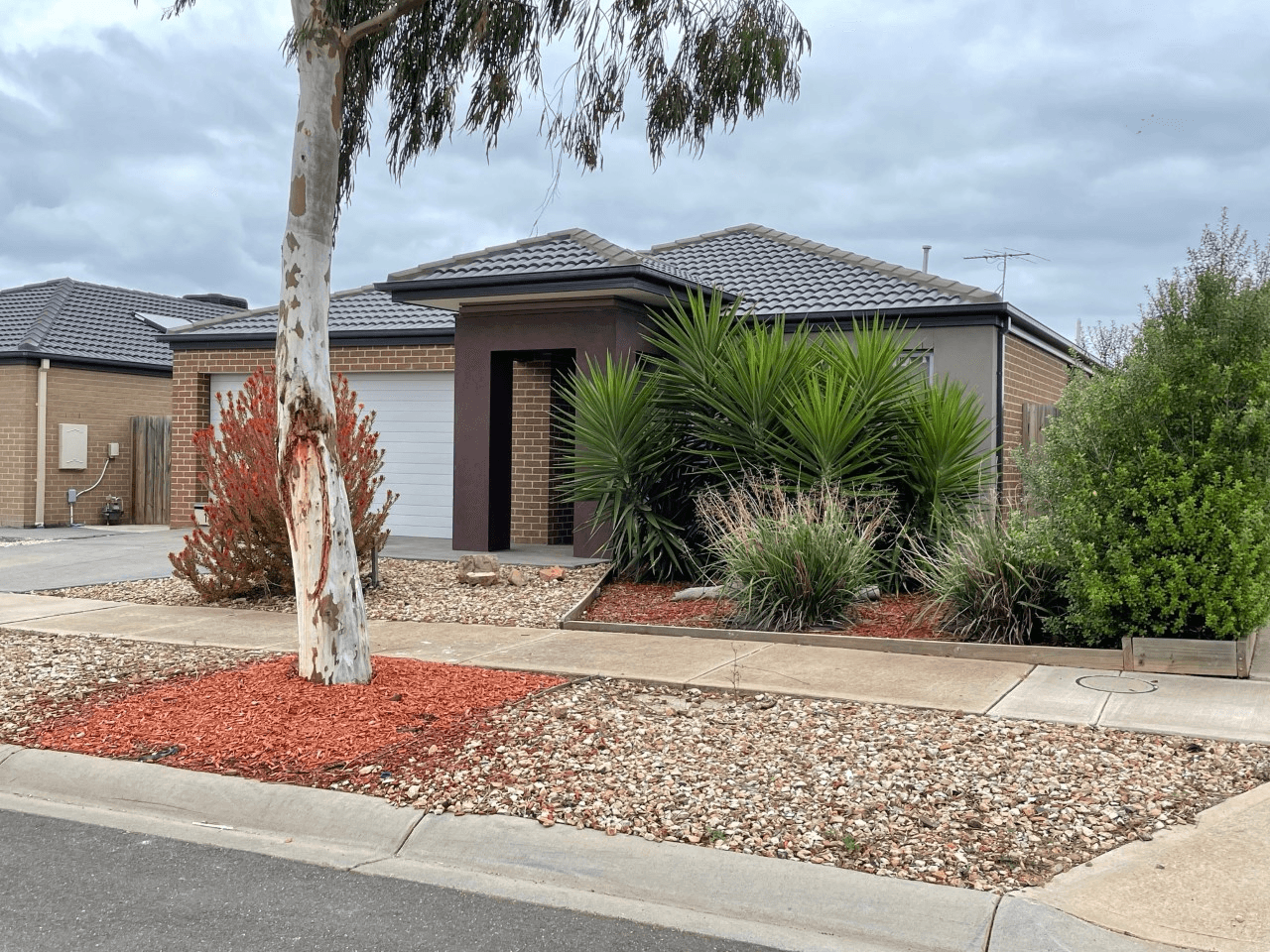 14 Burswood Cct, Harkness, VIC 3337