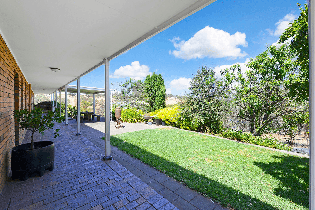 12 Bower Street, DAWESLEY, SA 5252