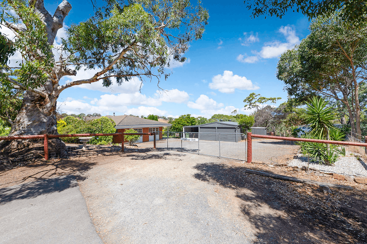 12 Bower Street, DAWESLEY, SA 5252