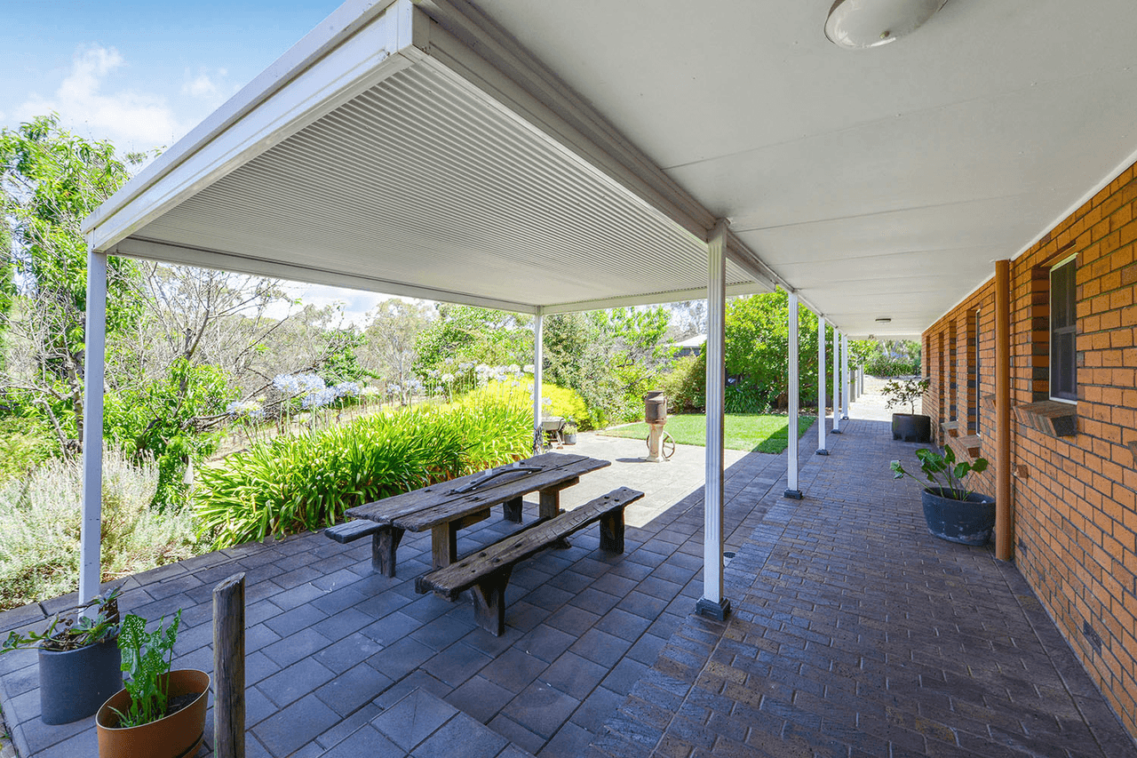 12 Bower Street, DAWESLEY, SA 5252