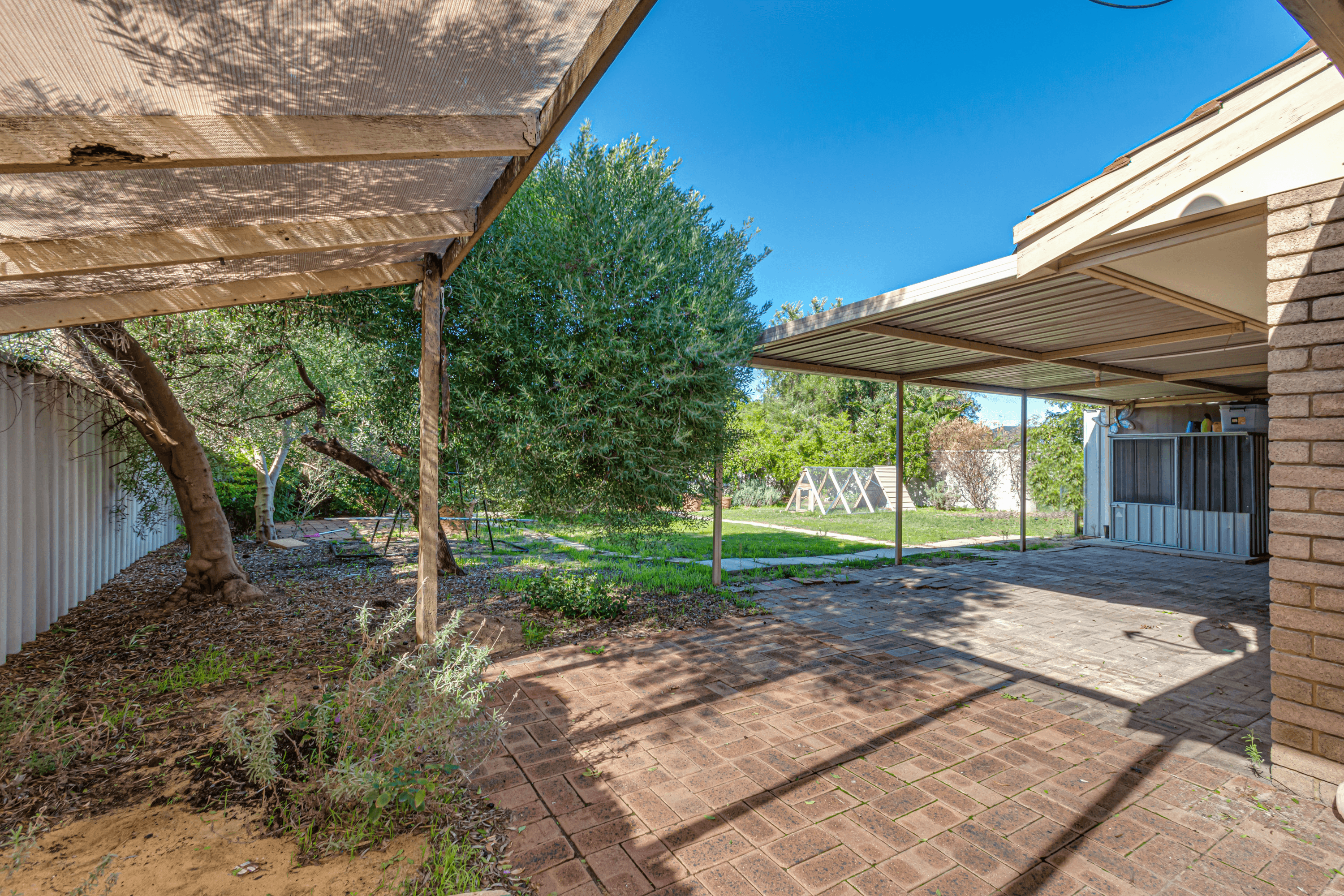 54 Moorpark Avenue, YANCHEP, WA 6035