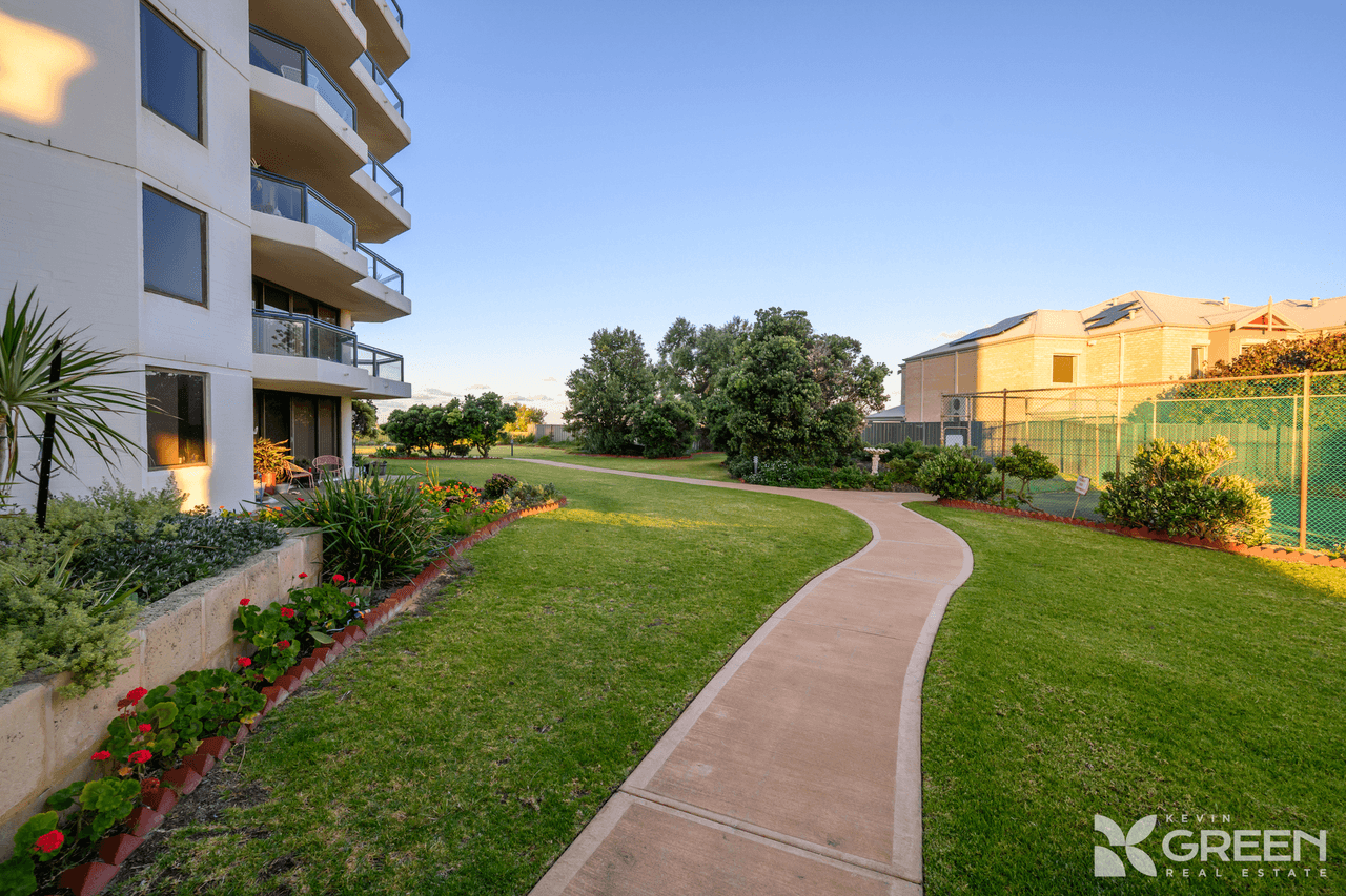 35/6A Valley Road, Halls Head, WA 6210