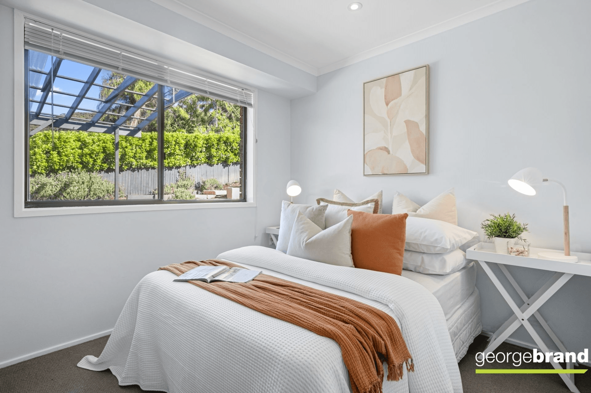 16 Moores Road, Avoca Beach, NSW 2251