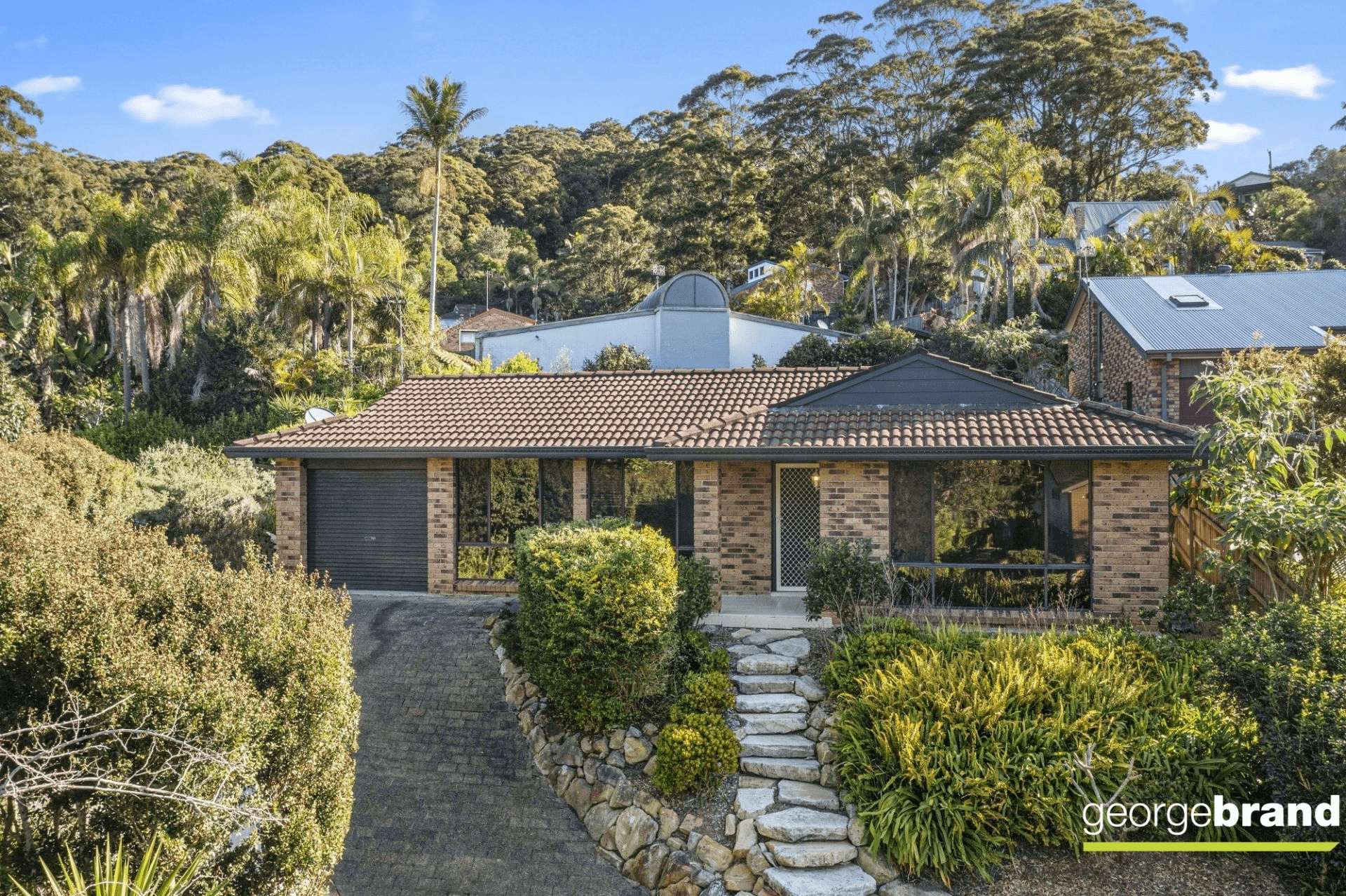 16 Moores Road, Avoca Beach, NSW 2251