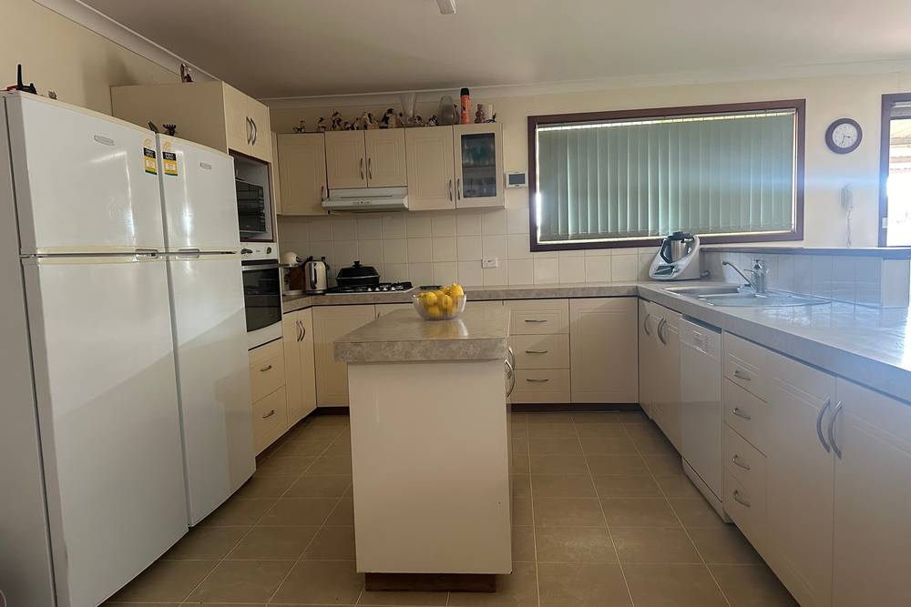 10520 Emu Fence Road, Hyden, WA 6359