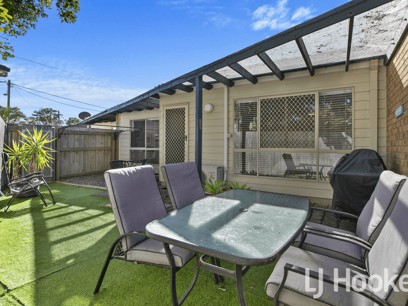 2/7-9 Cypress Street, TORQUAY, QLD 4655