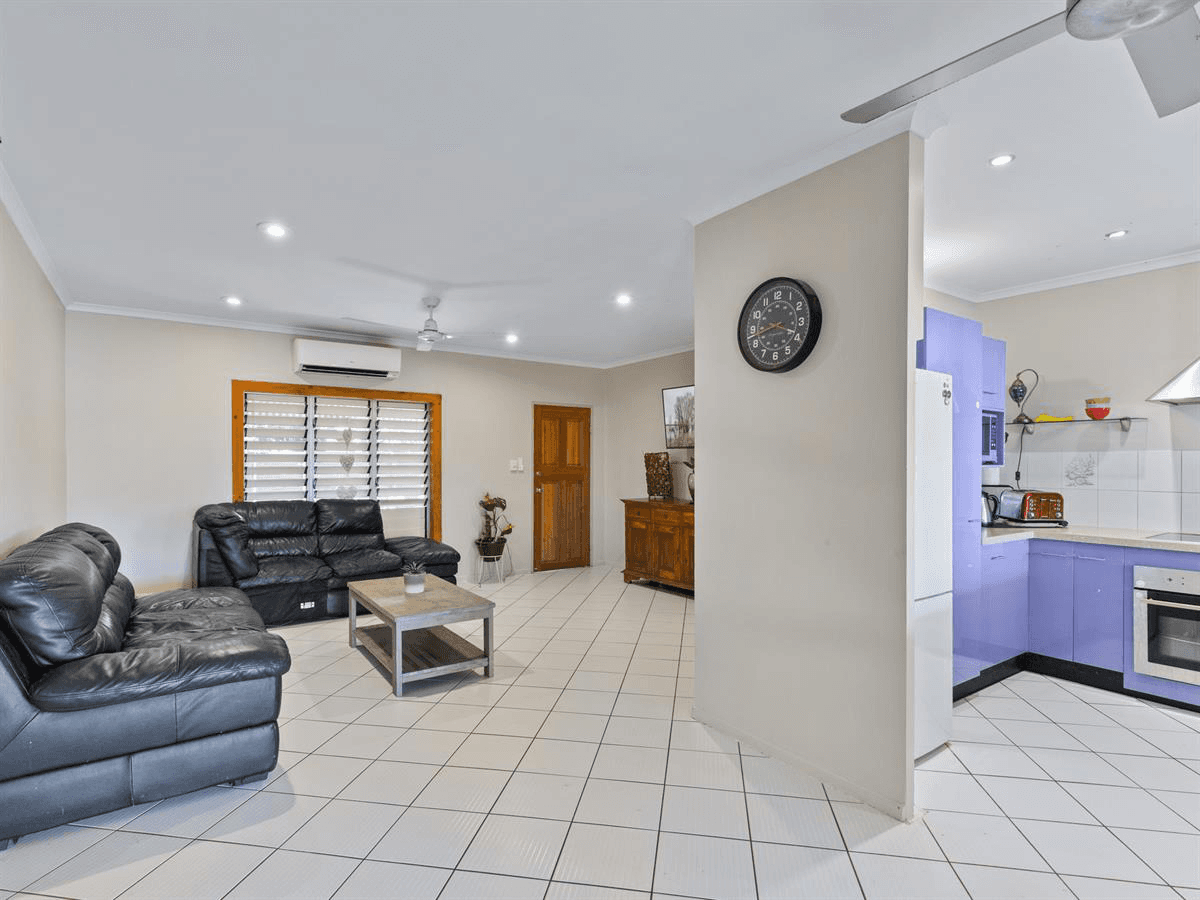 86 Impey Street, Caravonica, QLD 4878