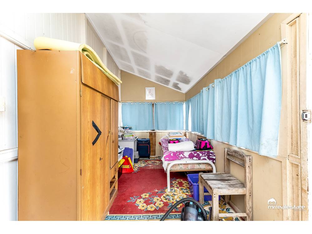 329 East Street, Depot Hill, QLD 4700