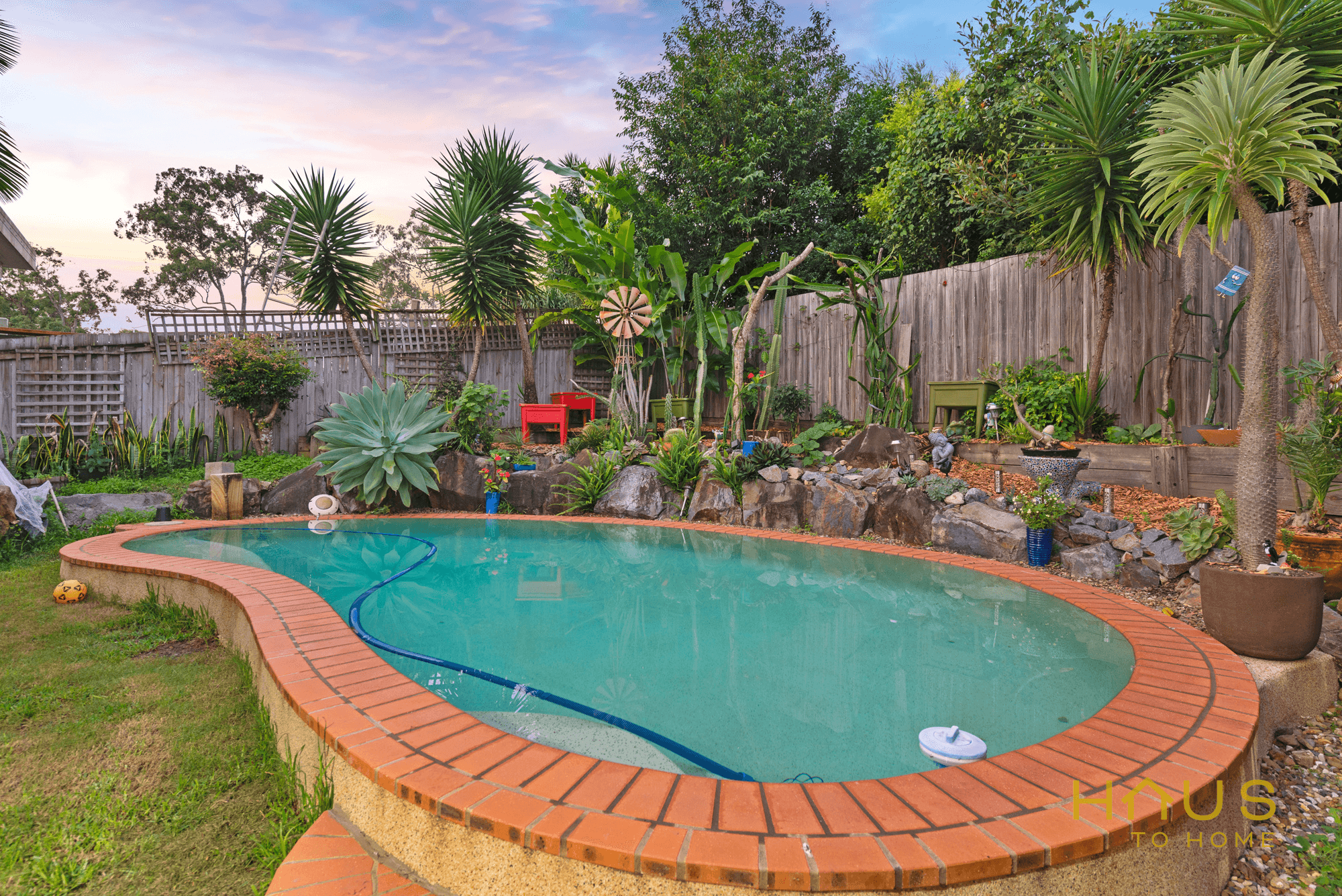 12 Hillgrove Court, OXENFORD, QLD 4210