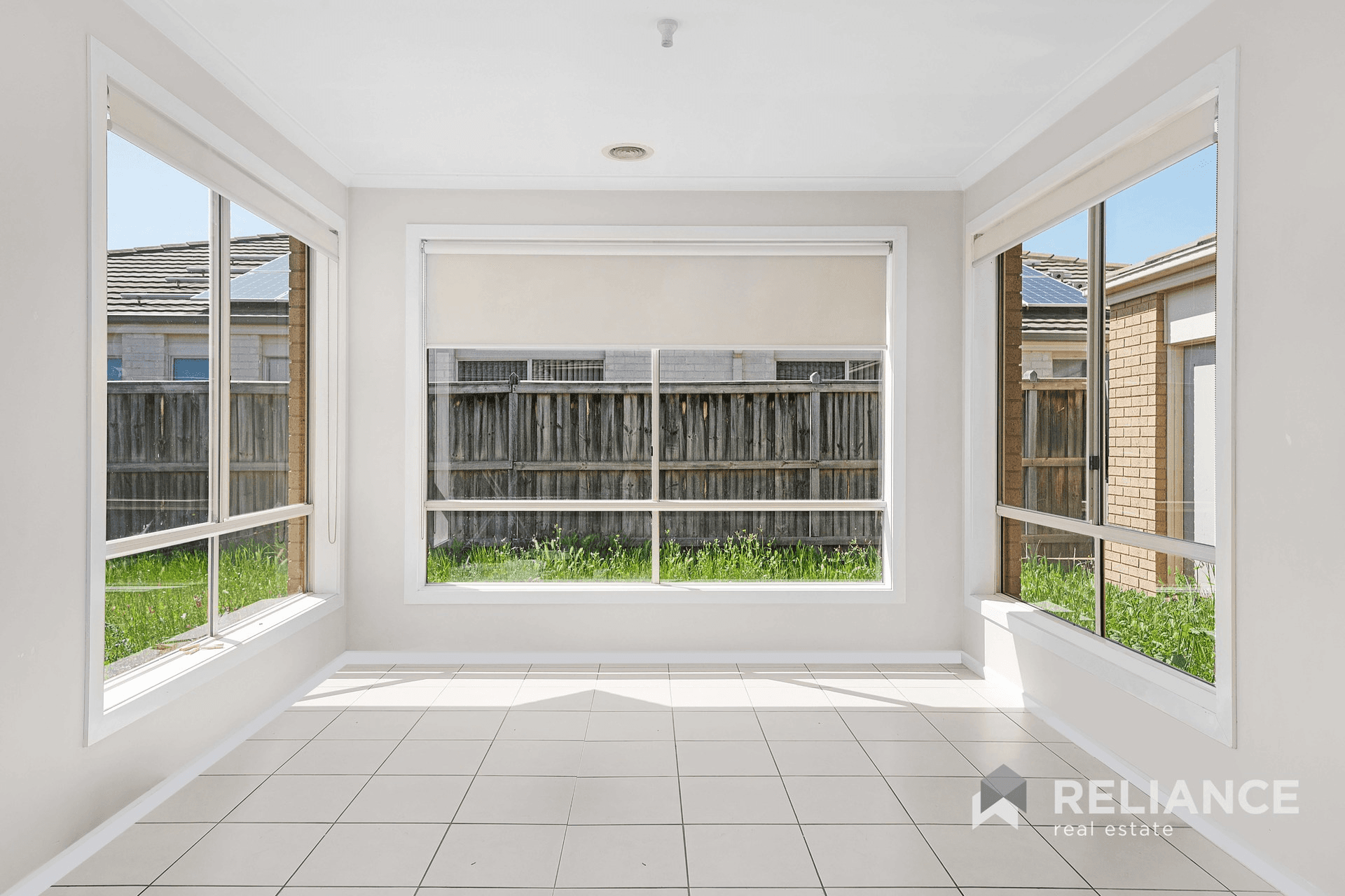 32 Ribbon Gum Drive, Tarneit, VIC 3029