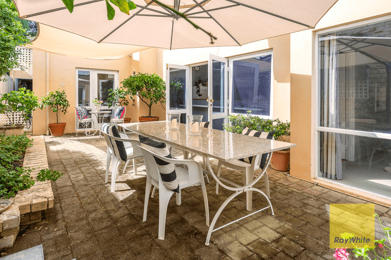 12 Lesser Street, WEST LEEDERVILLE, WA 6007