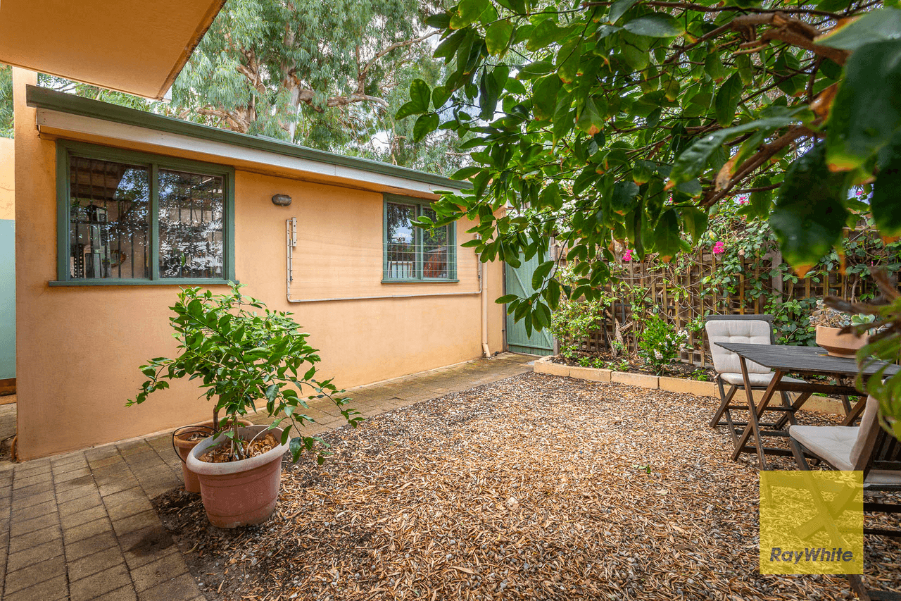 12 Lesser Street, WEST LEEDERVILLE, WA 6007