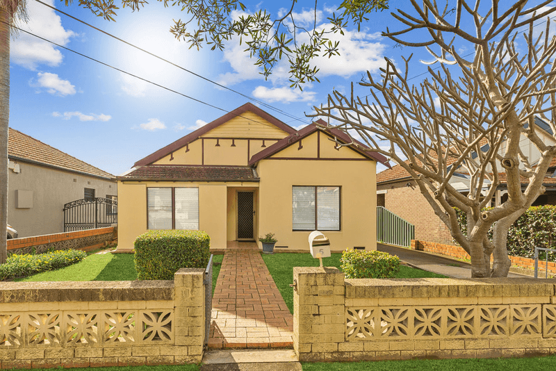 5 Chatfield Avenue, BELFIELD, NSW 2191