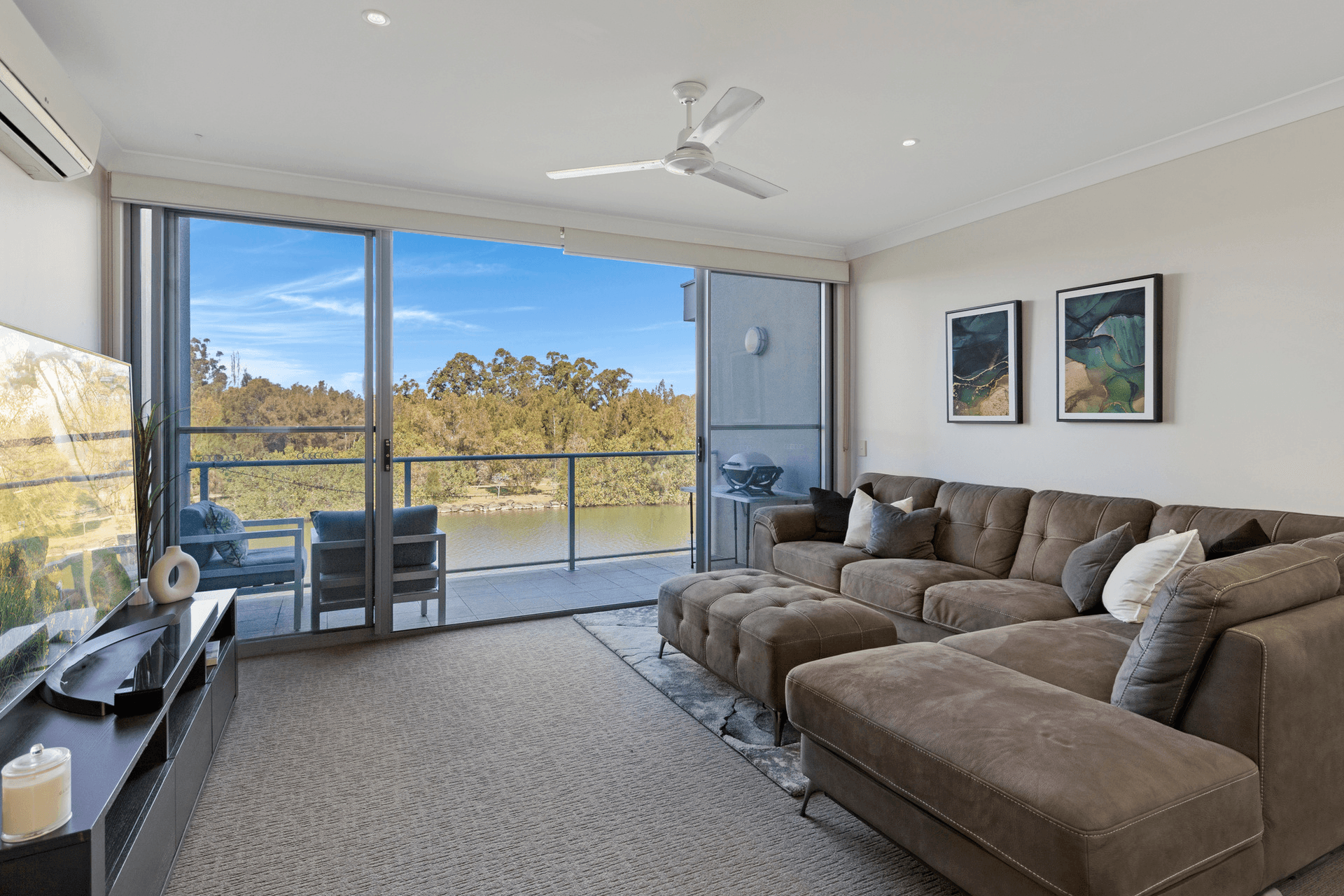 7/5036 Emerald Island Drive, Carrara, QLD 4211