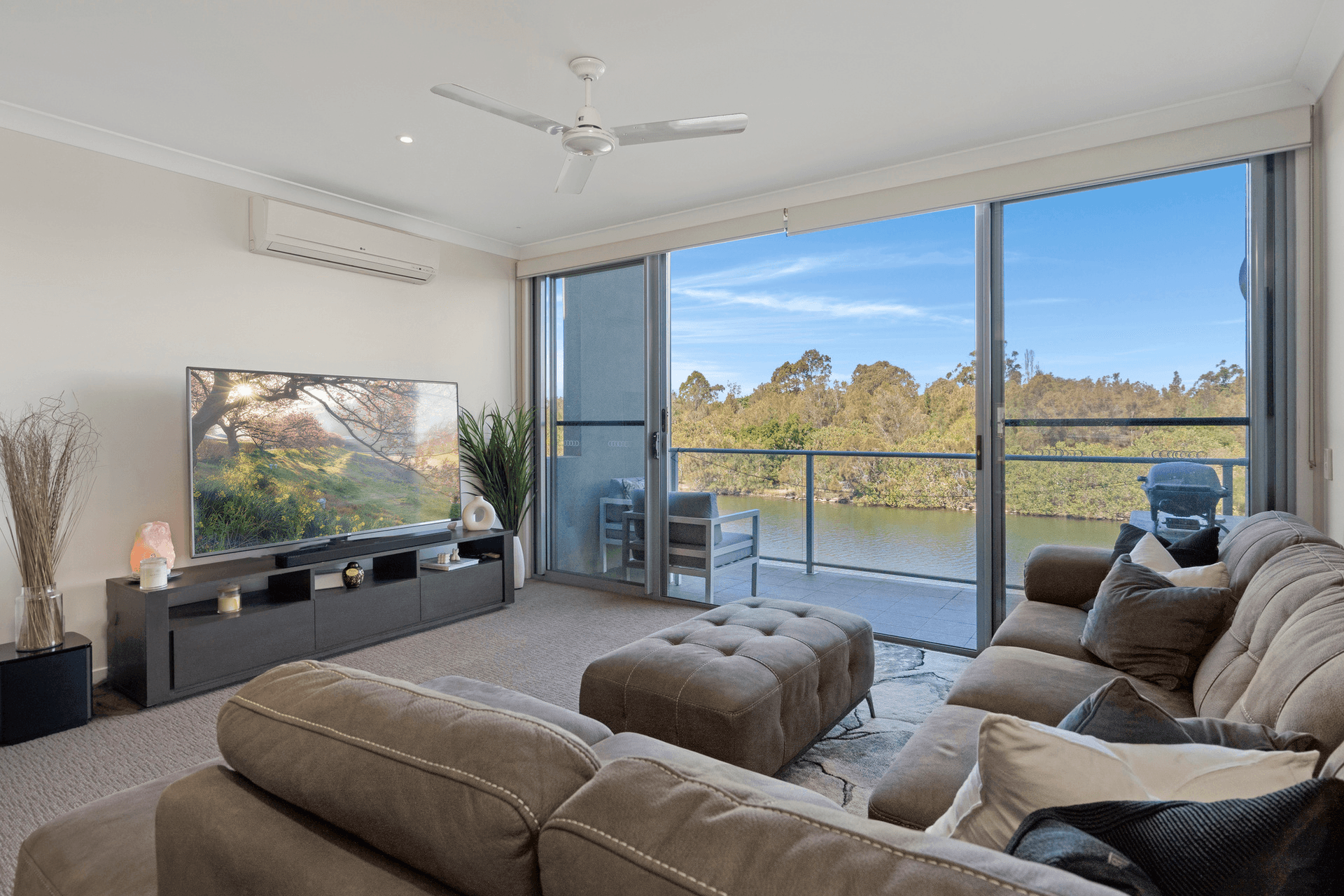 7/5036 Emerald Island Drive, Carrara, QLD 4211