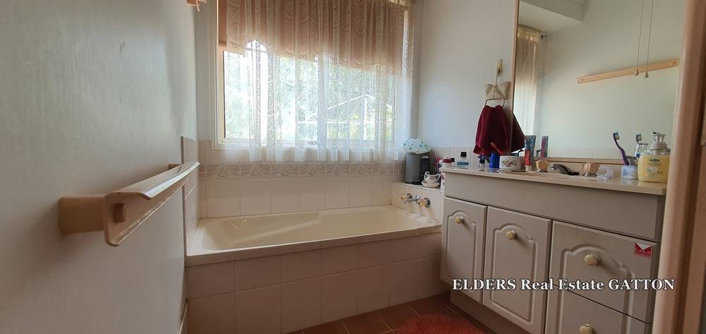 2 Grebe Court, Laidley Heights, QLD 4341