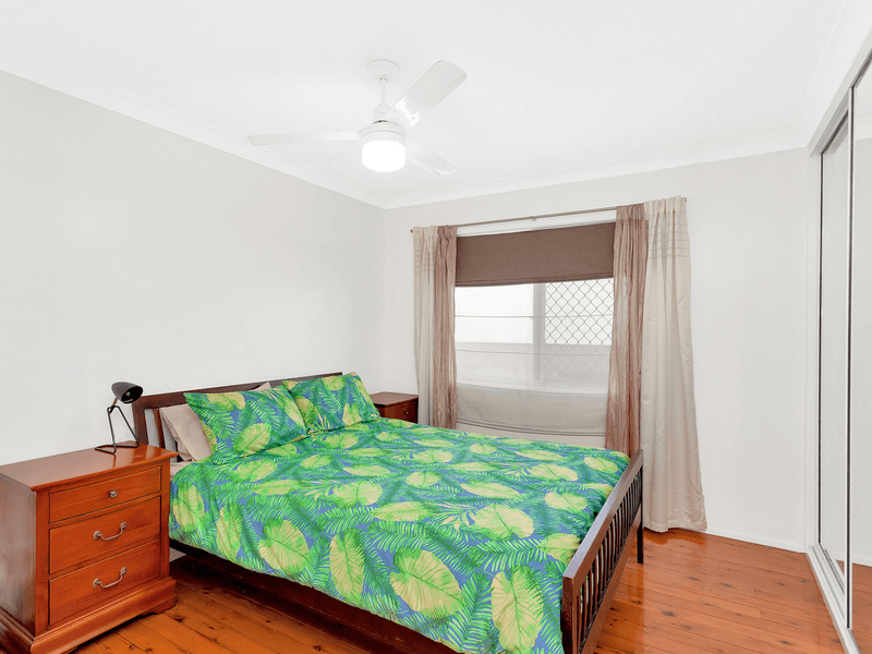 36 West Burleigh Road, Burleigh Heads, QLD 4220