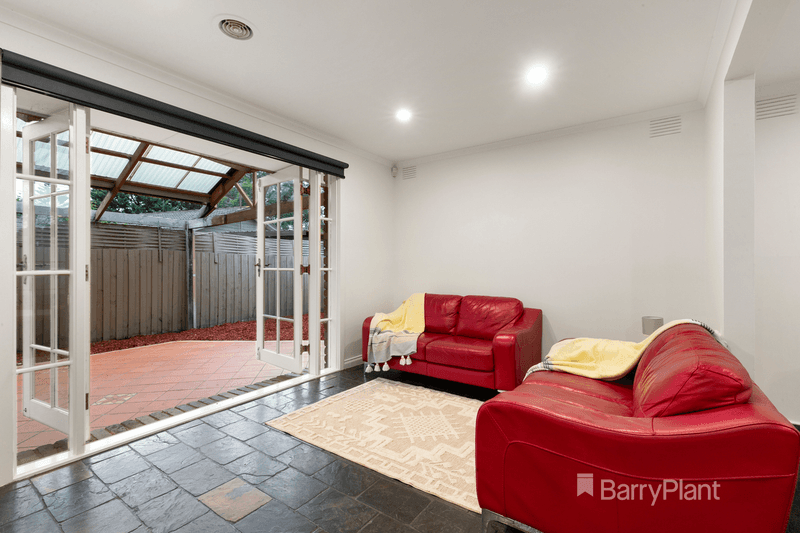 6 Jannali Drive, Dingley Village, VIC 3172