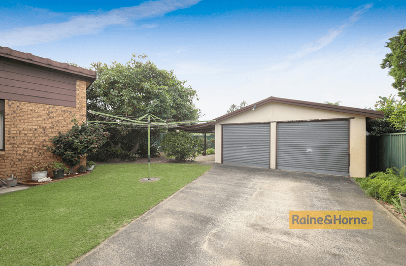 11 Neptune Street, UMINA BEACH, NSW 2257