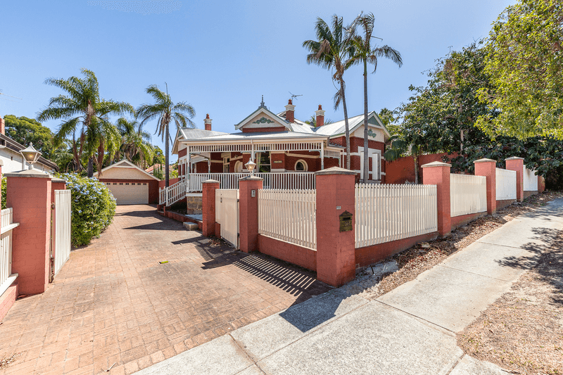 89 Railway Parade, MOUNT LAWLEY, WA 6050