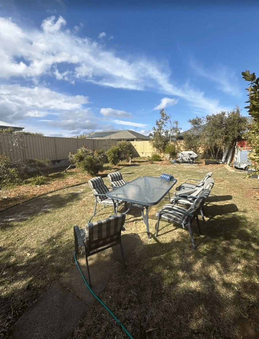 31 Moorland Avenue, GLEN IRIS, WA 6230