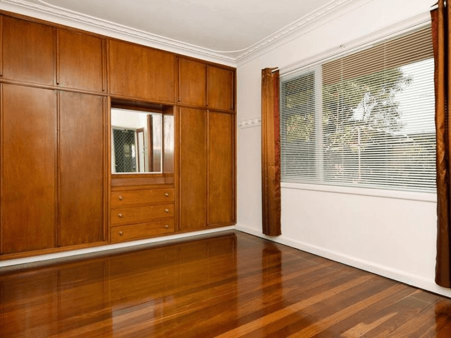 31 Moorland Avenue, GLEN IRIS, WA 6230