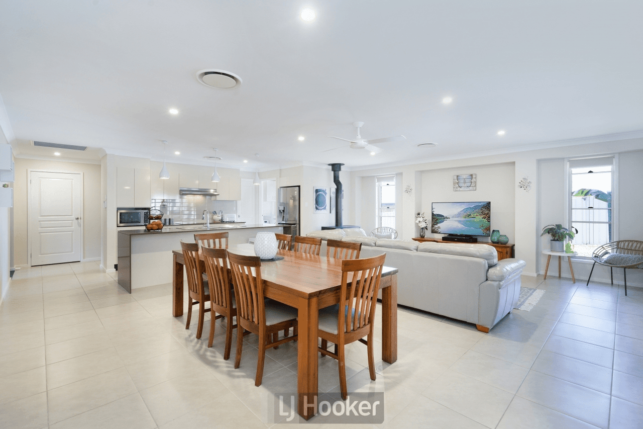 9 Fred Avery Drive, BUTTABA, NSW 2283