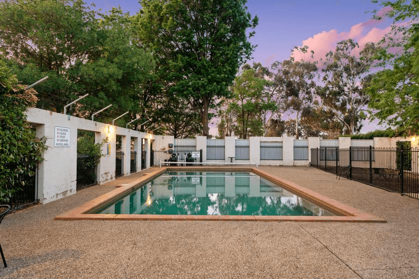 26/20 Federal Highway, WATSON, ACT 2602