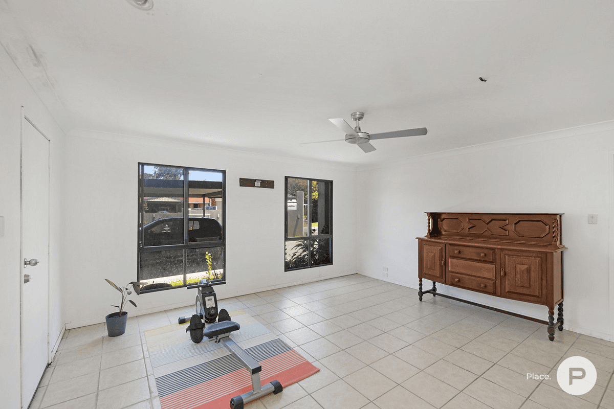 64 Matthews Way, Wakerley, QLD 4154