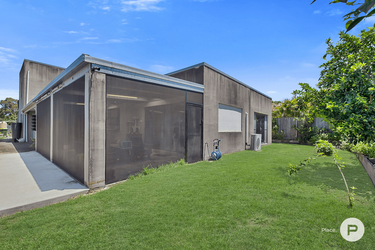 64 Matthews Way, Wakerley, QLD 4154