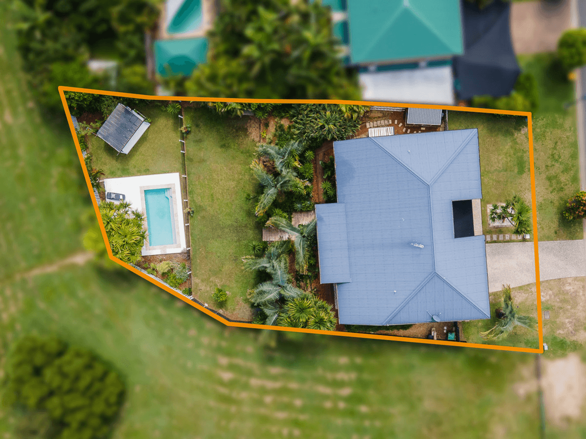 21 Carter Street, Pacific Pines, QLD 4211