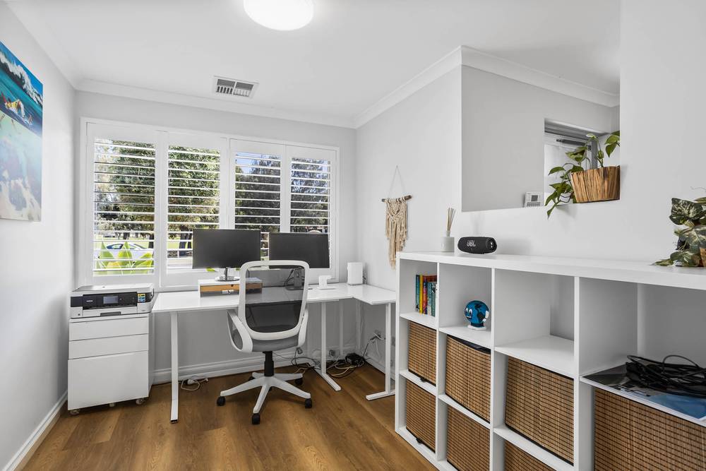 18 Centennial Gardens, Hillarys, WA 6025