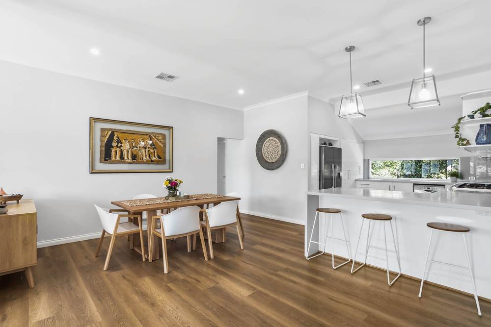 18 Centennial Gardens, Hillarys, WA 6025