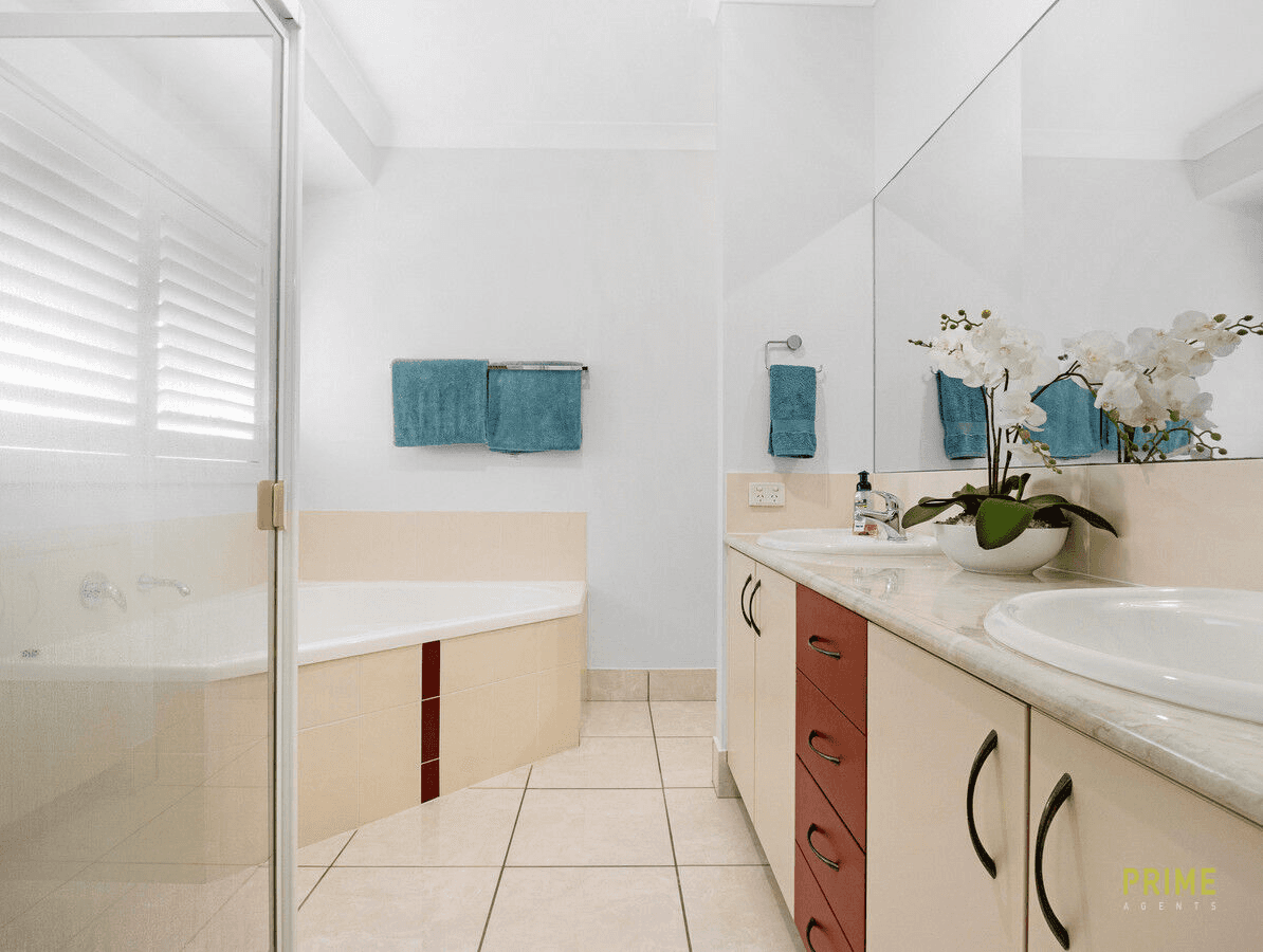 12 Seahorse Circuit, Dundowran Beach, QLD 4655