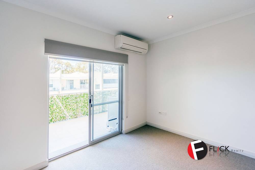 15/88 Lakeside Drive, Joondalup, WA 6027