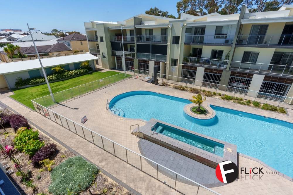 15/88 Lakeside Drive, Joondalup, WA 6027