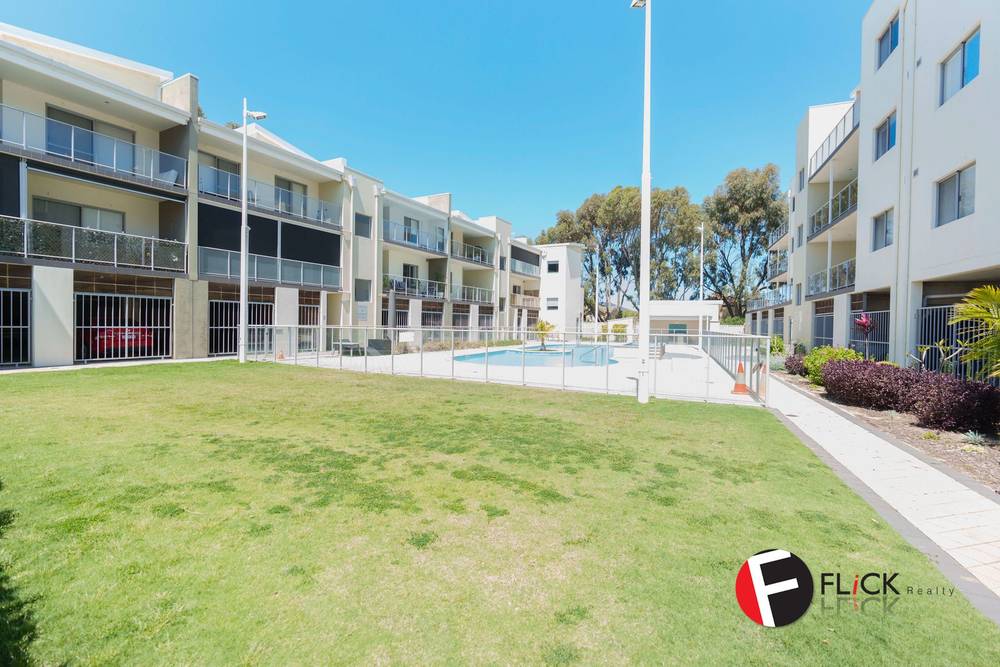 15/88 Lakeside Drive, Joondalup, WA 6027