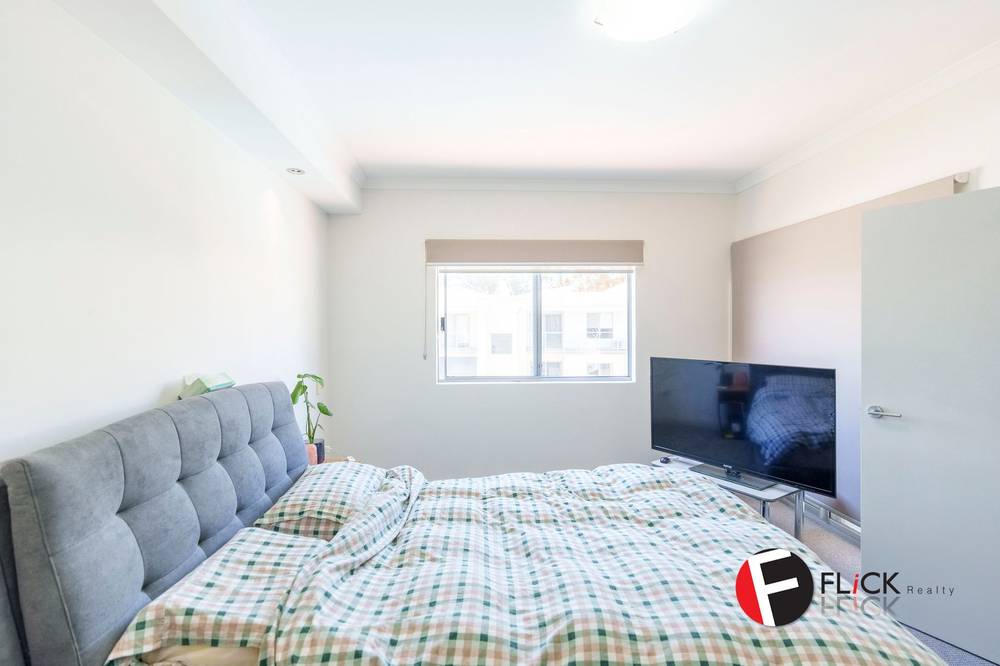 15/88 Lakeside Drive, Joondalup, WA 6027