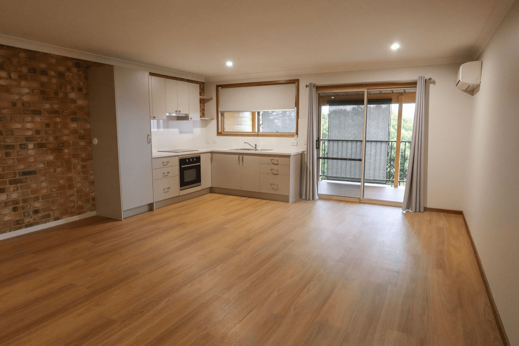 2/18 Pendara Crescent, Lismore Heights, NSW 2480