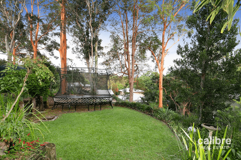 55 Outlook Crescent, Bardon, QLD 4065