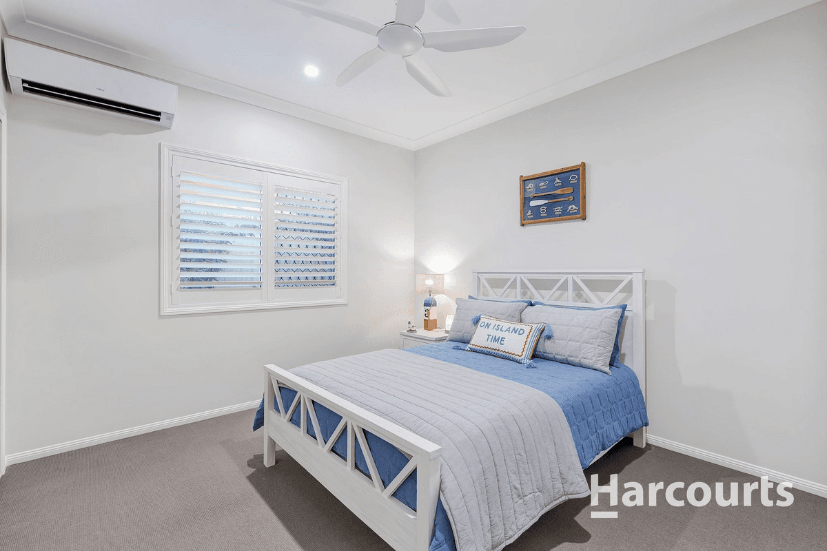 28 Hunter Circuit, Petrie, QLD 4502