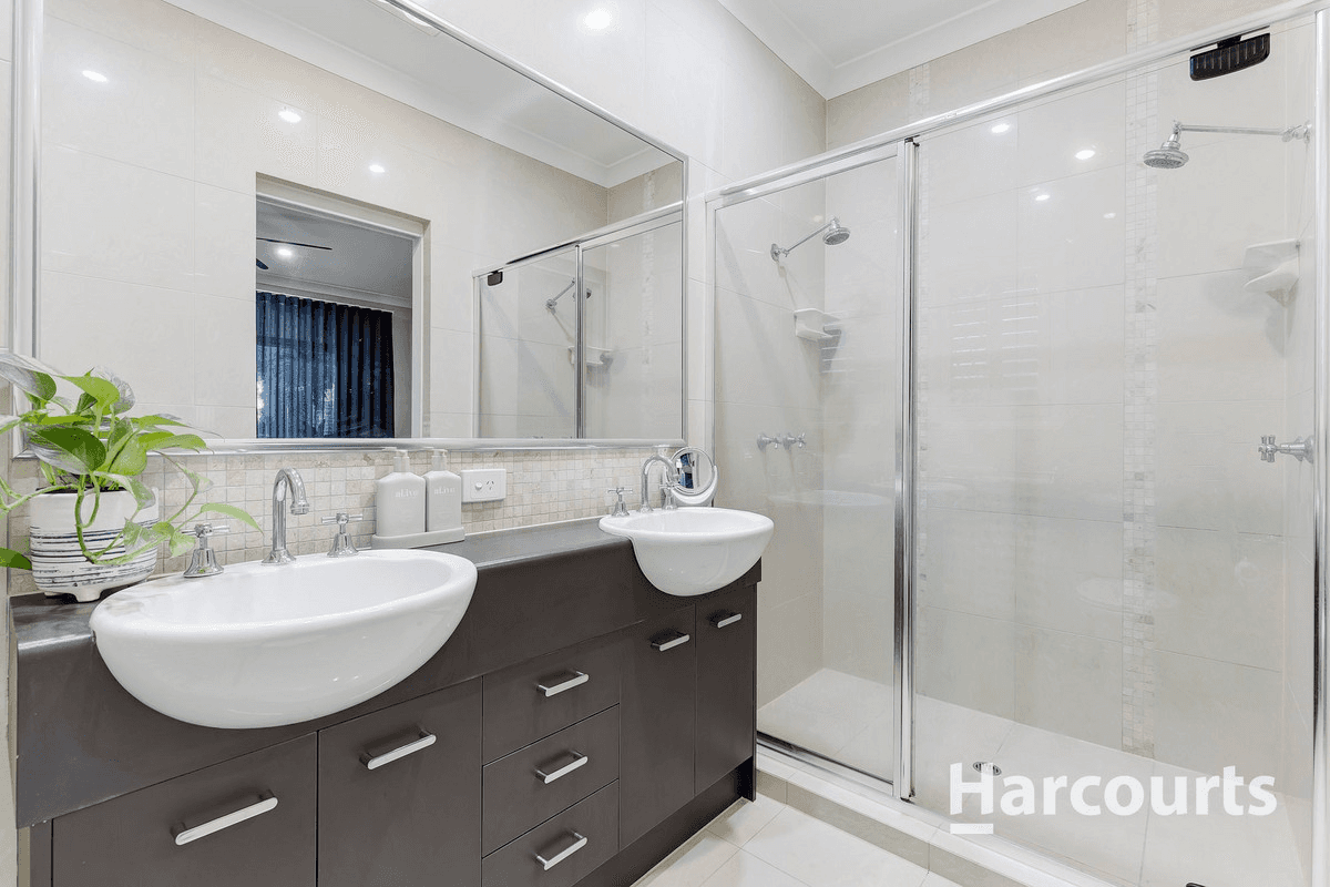 28 Hunter Circuit, Petrie, QLD 4502