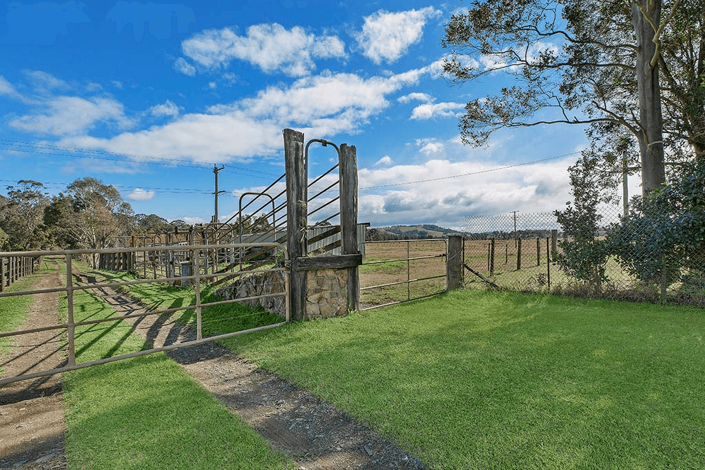 1204 Leggetts Drive, MOUNT VINCENT, NSW 2323