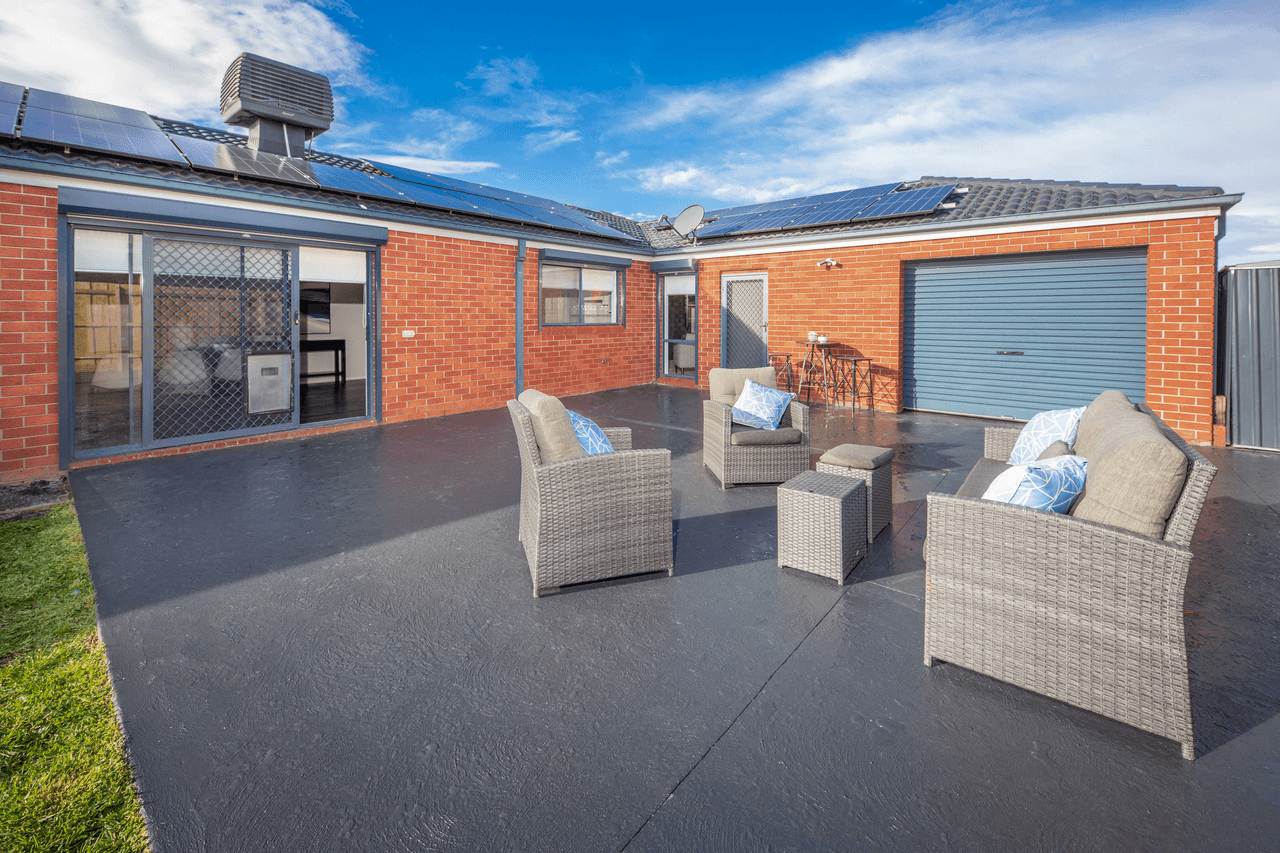 2 Sweep Court, SUNBURY, VIC 3429